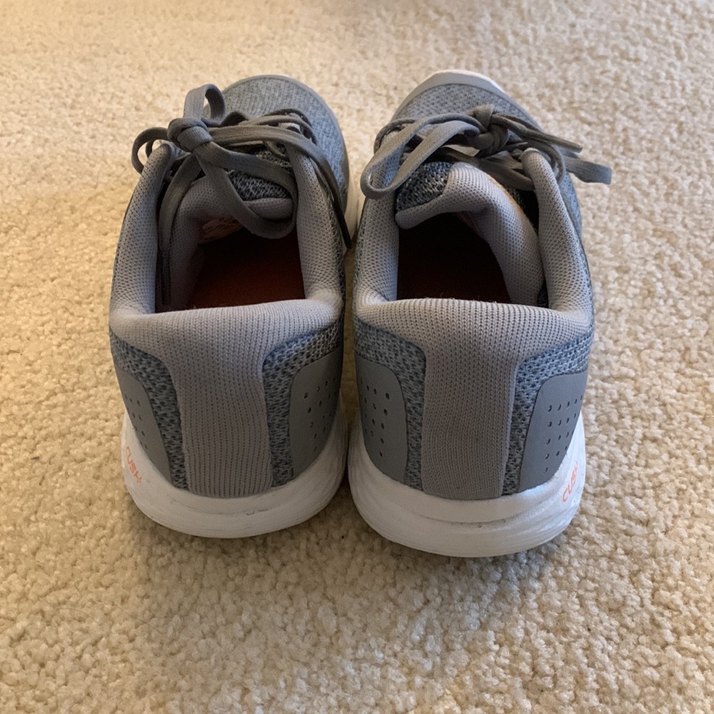 New Balance 365 With Memory Foam - Size 8 - image 4